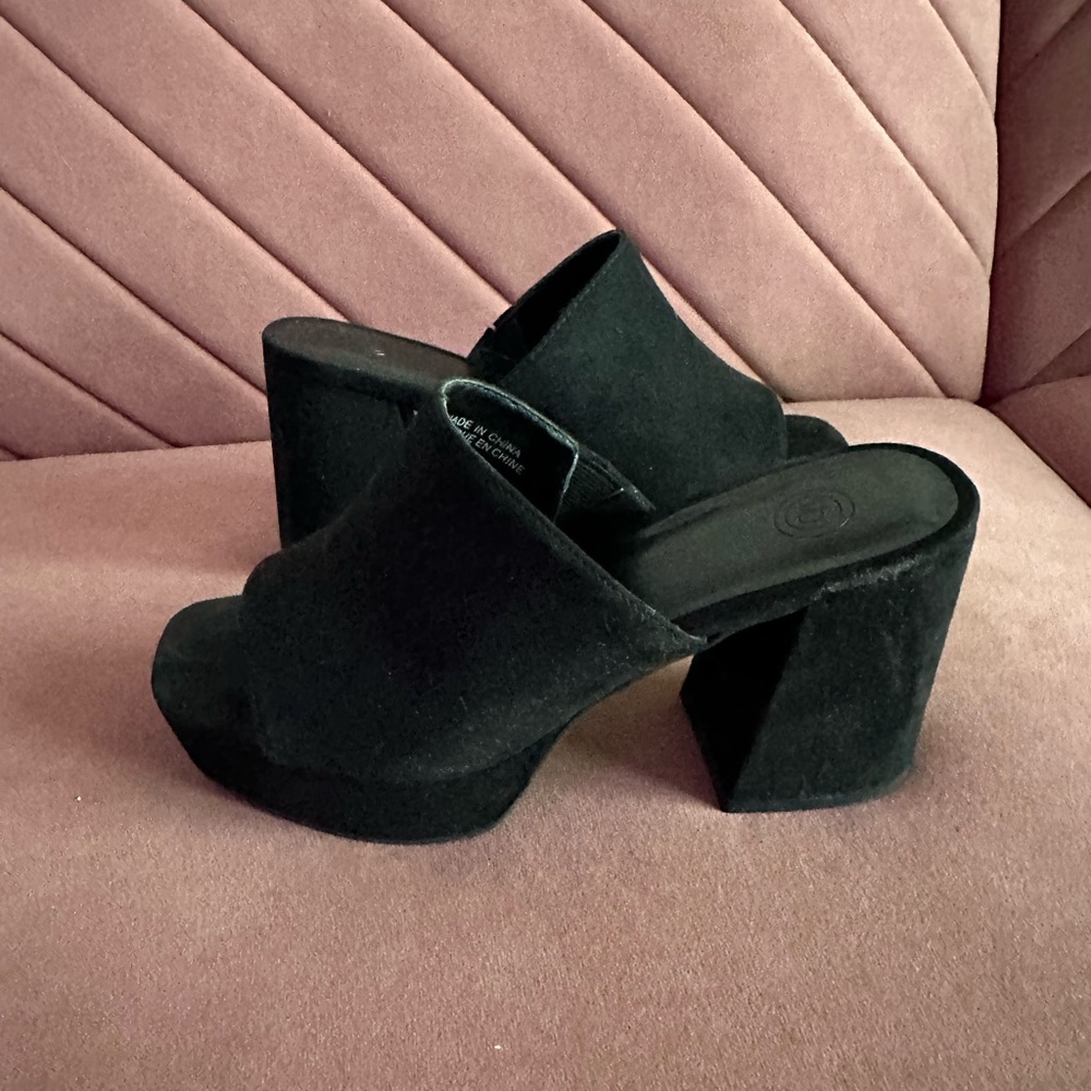 Black suede urban platform heels